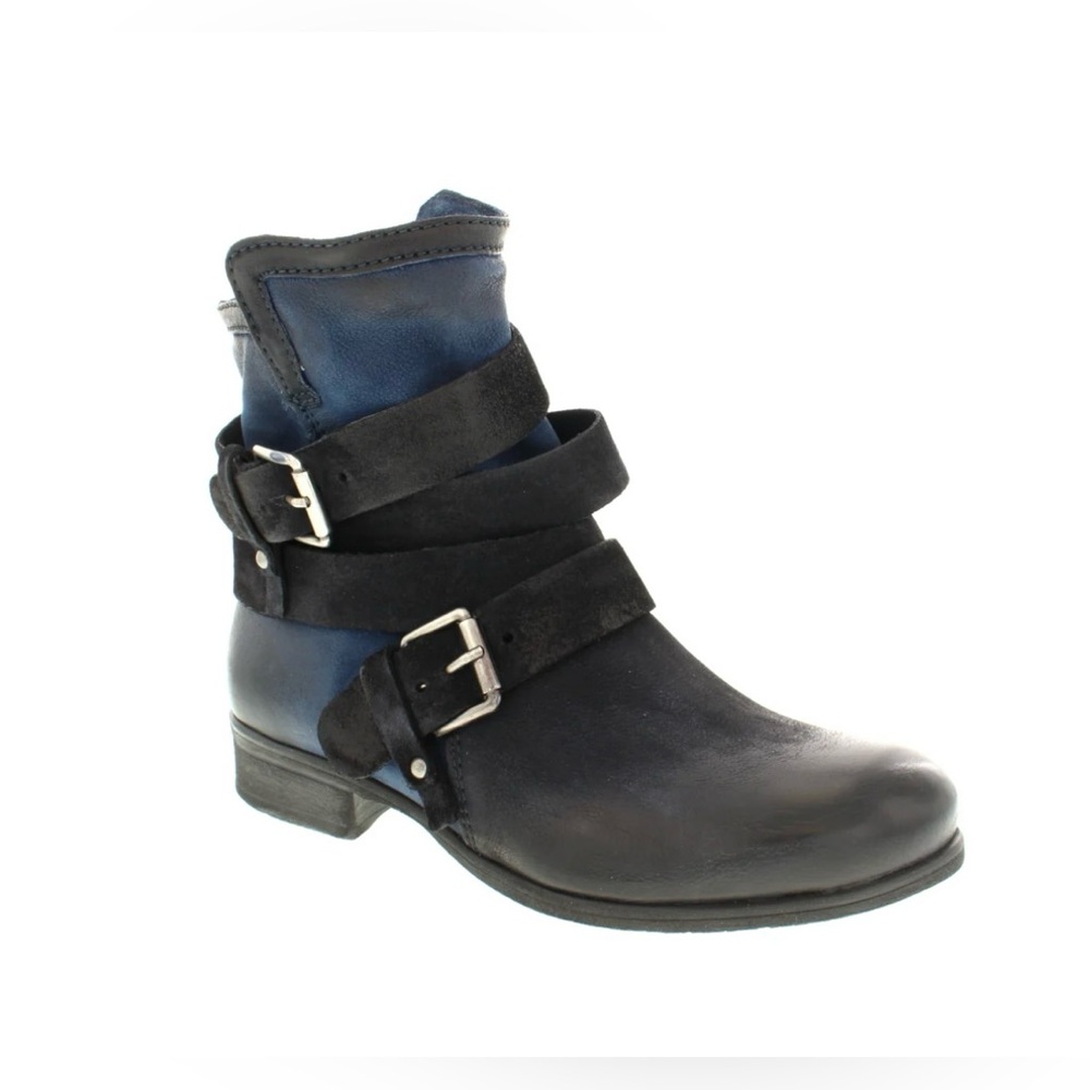 Miz Mooz Savvy Triple Buckle Straps Blue Leather Boots Size 9 or EU 40